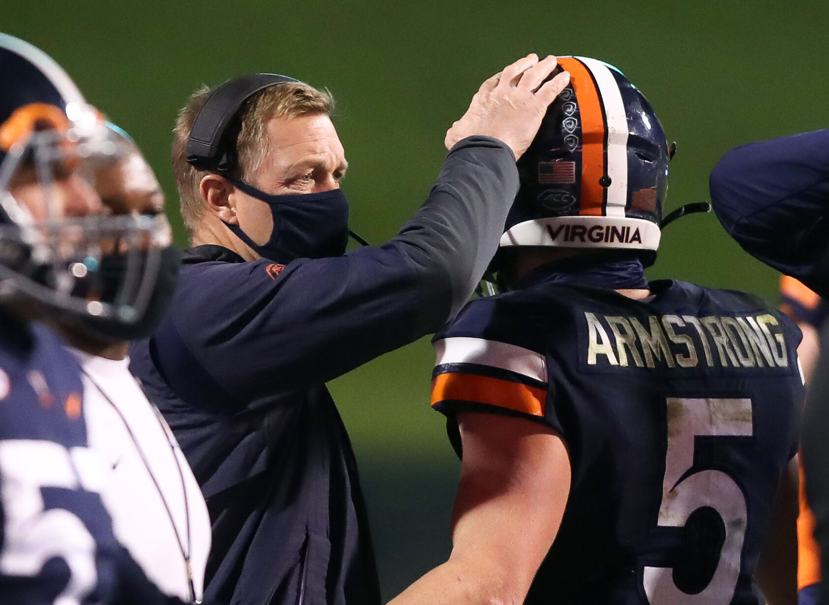 103120-cdp-sports-uva-unc561.JPG